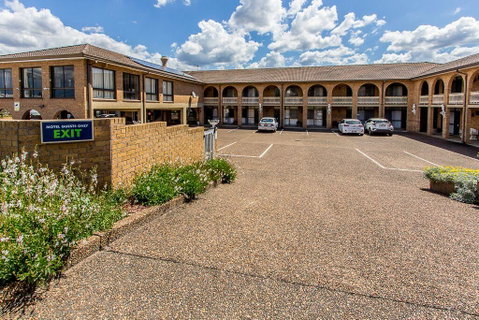 Cumberland Motor Inn - South Australia Travel 43