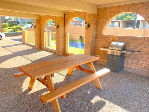 Cumberland Motor Inn - South Australia Travel 8