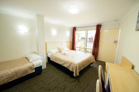 Jacksons Motor Inn - South Australia Travel 26