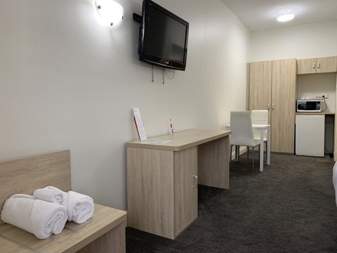 Jacksons Motor Inn - South Australia Travel 38
