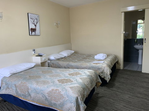 Jacksons Motor Inn - South Australia Travel 39
