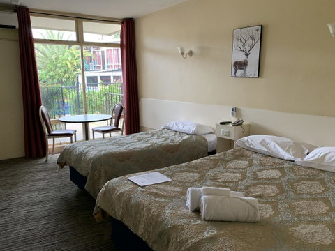 Jacksons Motor Inn - South Australia Travel 40