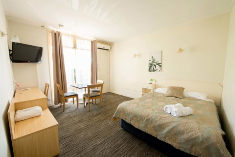 Jacksons Motor Inn - South Australia Travel 11