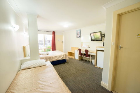 Jacksons Motor Inn - South Australia Travel 23