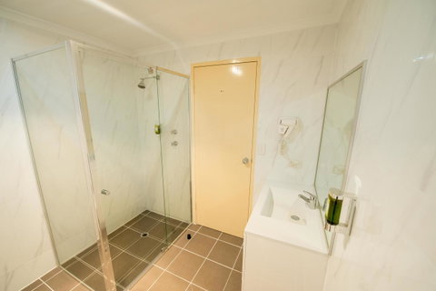 Jacksons Motor Inn - South Australia Travel 21