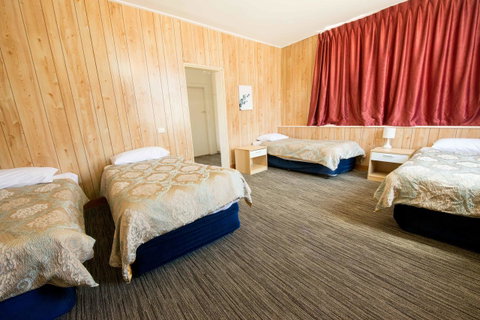 Jacksons Motor Inn - South Australia Travel 10