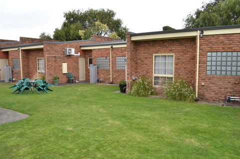 Arkana Motor Inn & Terrace Apartments - South Australia Travel 18