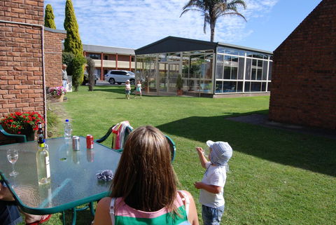 Arkana Motor Inn & Terrace Apartments - South Australia Travel 25