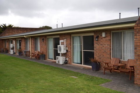 Arkana Motor Inn & Terrace Apartments - South Australia Travel 15