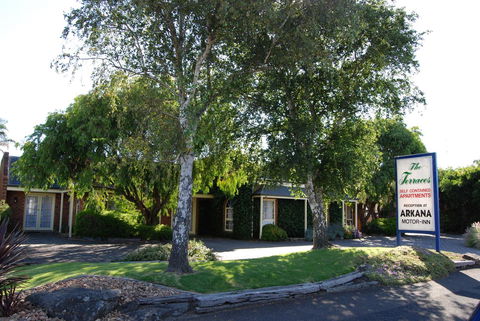 Arkana Motor Inn & Terrace Apartments - South Australia Travel 22