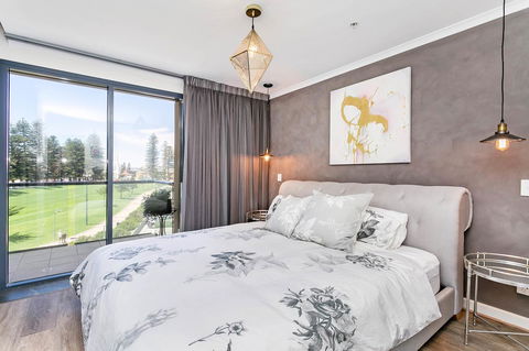 Heart Of Glenelg BnB - South Australia Travel 0