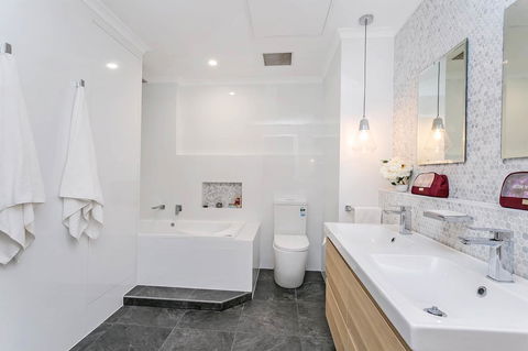 Heart Of Glenelg BnB - South Australia Travel 2