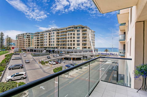 Heart Of Glenelg BnB - South Australia Travel 13