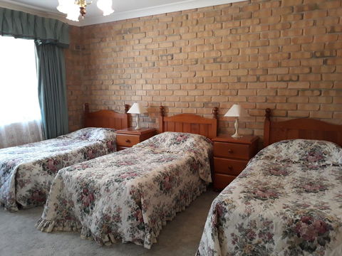 Acacia Apartments - South Australia Travel 14