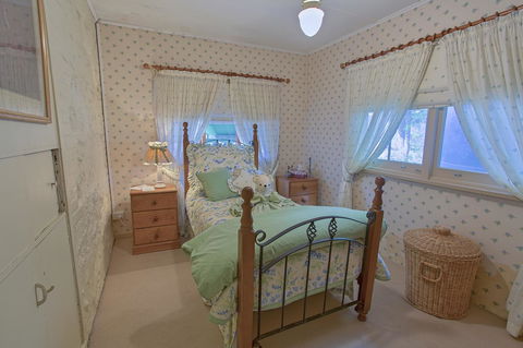 Tanunda Cottages - South Australia Travel 16