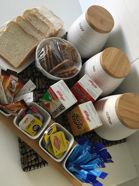 Two Cow Cottage Bed & Breakfast - South Australia Travel 9