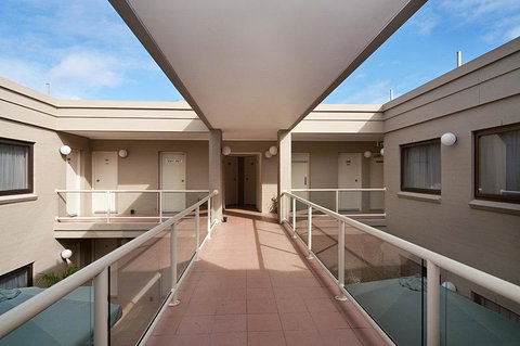 The O'Connell Inn - South Australia Travel 9