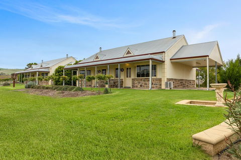 Barossa Vineyard Cottages - South Australia Travel 26