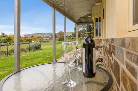 Barossa Vineyard Cottages - South Australia Travel 23