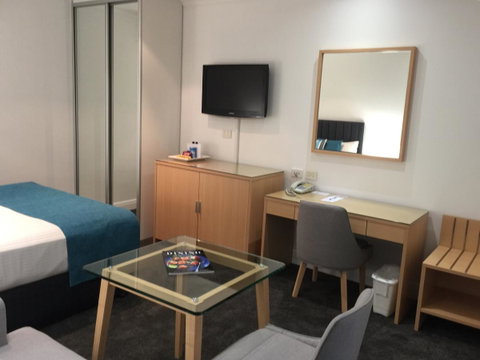 Ensenada Motor Inn And Suites - South Australia Travel 17
