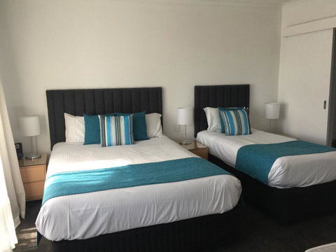 Ensenada Motor Inn And Suites - South Australia Travel 7