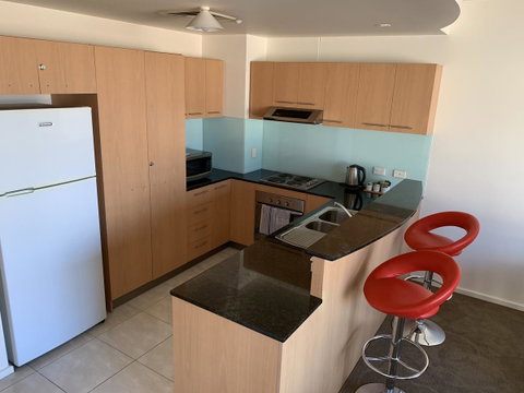 Ensenada Motor Inn And Suites - South Australia Travel 23