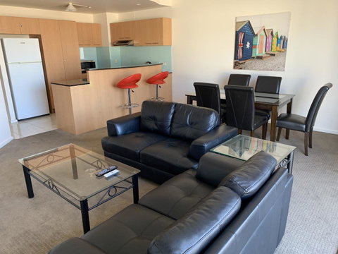 Ensenada Motor Inn And Suites - South Australia Travel 21
