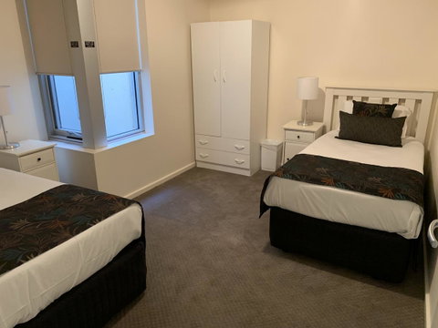 Ensenada Motor Inn And Suites - South Australia Travel 28