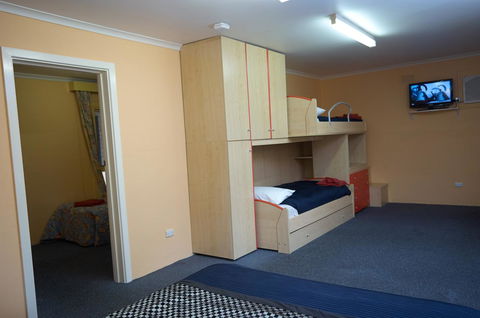 Motel Mount Gambier - South Australia Travel 15