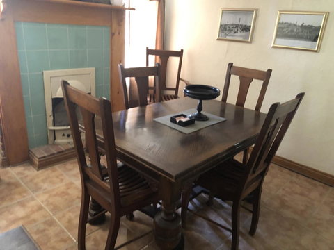 Blyth Cottage Burra - South Australia Travel 10