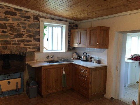 Blyth Cottage Burra - South Australia Travel 8