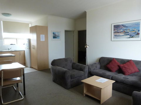 Glenelg Holiday Apartments - Corfu - South Australia Travel 5