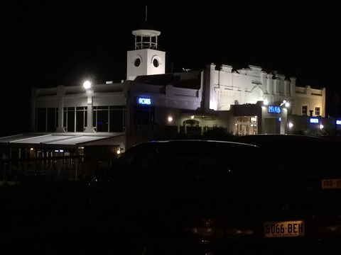 Adelaide - Semaphore Beach Front - South Australia Travel 32