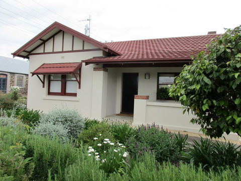 Mataro Cottage - South Australia Travel 0