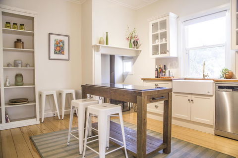 Mataro Cottage - South Australia Travel 4