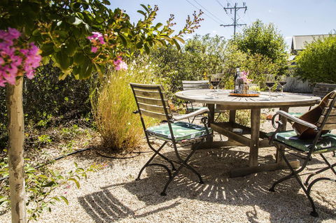 Mataro Cottage - South Australia Travel 30