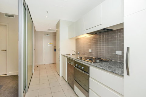 Pier Luxury Apartments - South Australia Travel 14