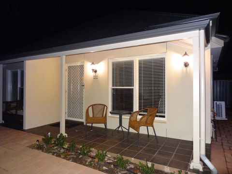 Hahndorf Oak Tree Cottages - South Australia Travel 2