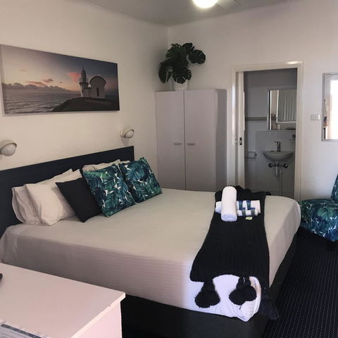 OCEAN BREEZE MOTEL - South Australia Travel 2