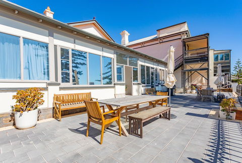 Seawall Apartments - South Australia Travel 3