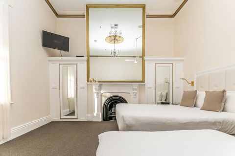 Seawall Apartments - South Australia Travel 5