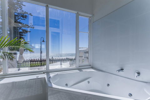 Seawall Apartments - South Australia Travel 4