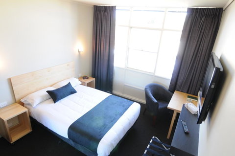 Mansfield Park Hotel - South Australia Travel 13