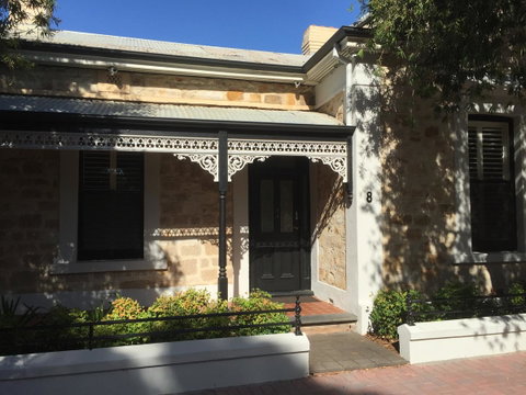 8 Osborne - South Australia Travel 0