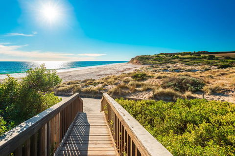 Lavina Luxury Beach House - South Australia Travel 36