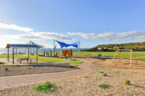 Lavina Luxury Beach House - South Australia Travel 32