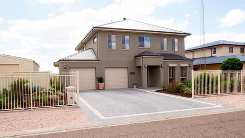 Rezare House Bed & Breakfast - South Australia Travel 0