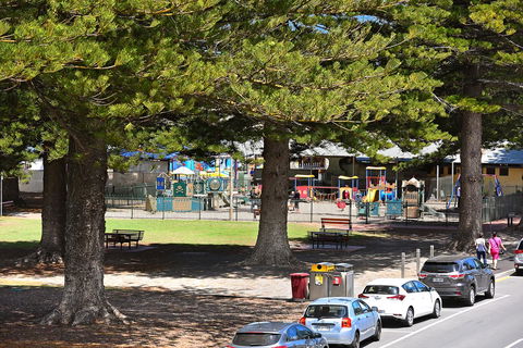 Breeze Beachfront Apartment - South Australia Travel 2
