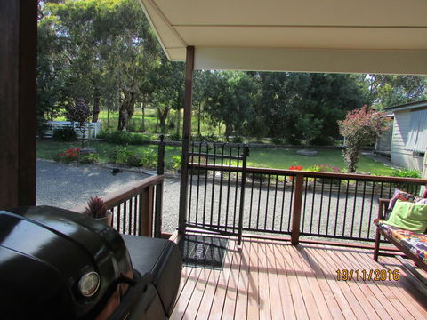 Lazy Days Cottage - Victor Harbor - South Australia Travel 7