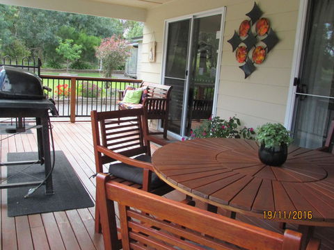 Lazy Days Cottage - Victor Harbor - South Australia Travel 5